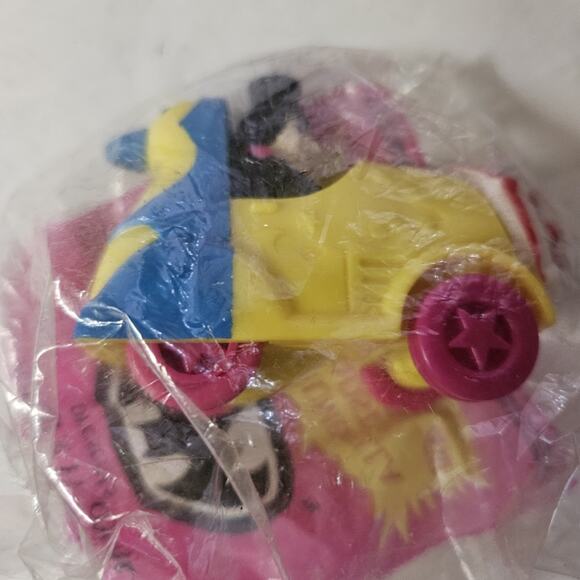 1991 McDonalds Batman Penguin Unbrella Roto Roadser New in Package - Picture 2 of 2